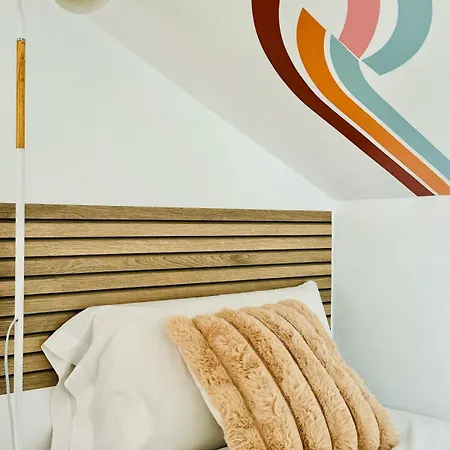 Abat 3 Cool & Wide Duplex Next To The Cathedral Apartment *