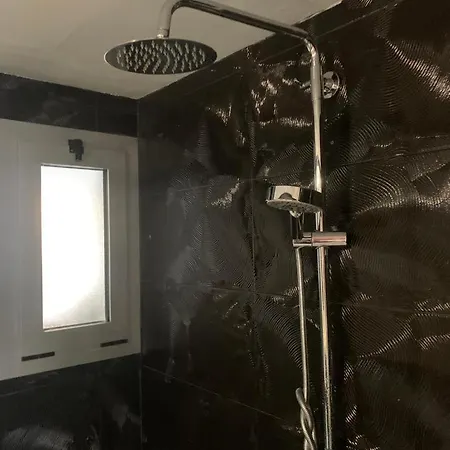 Apartment Luxury 6 People Gym Pool Great Location *