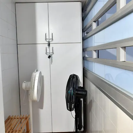 Luxury 6 People Gym Pool Great Location Apartment Valencia