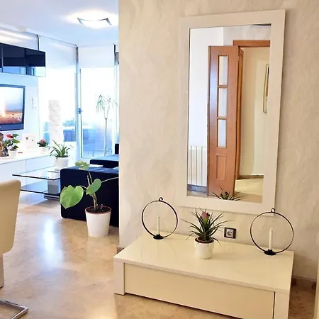 Apartment Luxury 6 People Gym Pool Great Location