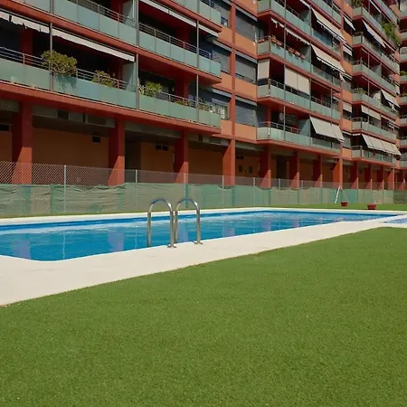 Apartment Luxury 6 People Gym Pool Great Location Valencia