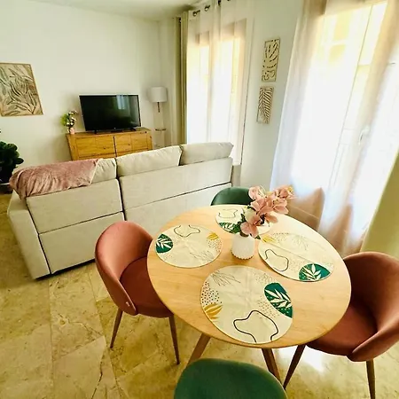 Abat 1 Cool & Wide Flat Next To The Cathedral Valencia