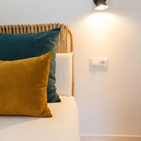 Florit Flats - The Nazaret Valencia