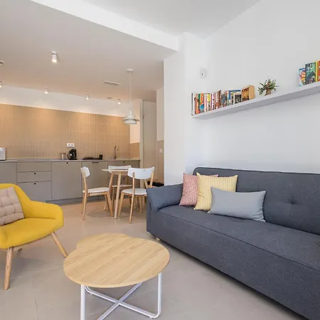 Florit Flats - The Nazaret
