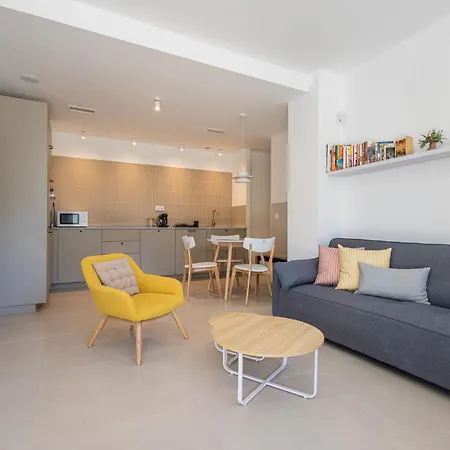 Florit Flats - The Nazaret * Valencia