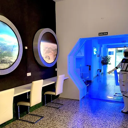 Capsule