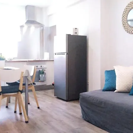 Coqueto Apartmento En *