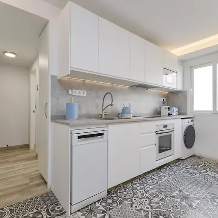 Guestready - Warm Getaway Near Malvarosa Apartment *