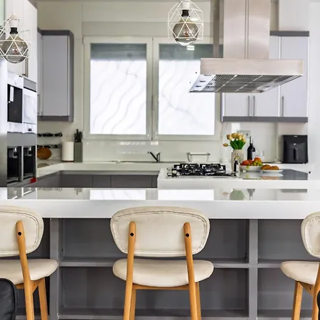 Casa Familiar 9 Pax, Smart Tv, Centro, Playa, Cafe, Ac 別荘 バレンシア