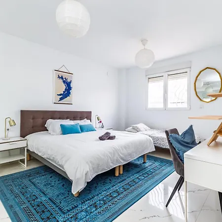 Casa Familiar 9 Pax, Smart Tv, Centro, Playa, Cafe, Ac 別荘 *