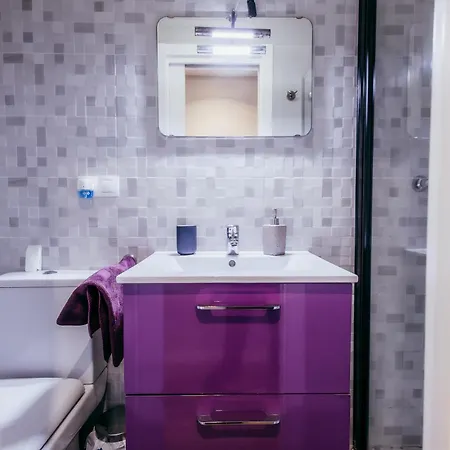 Queen Apt, 2min To Beach, Terrace, 3bd, 6pax * Valencie