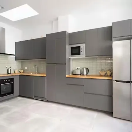 House Grau-Max 13Vjro 度假居 *
