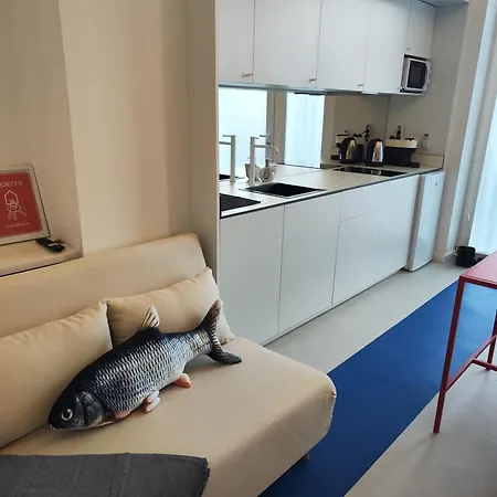 Carisan1 - 6 Min To Beach, Modern, Bright Apartament