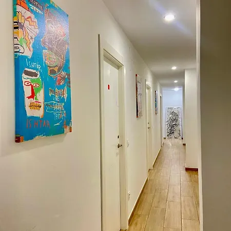 Frente Estacion De Tren Joaquin Sorolla Проживание в семье Валенсия