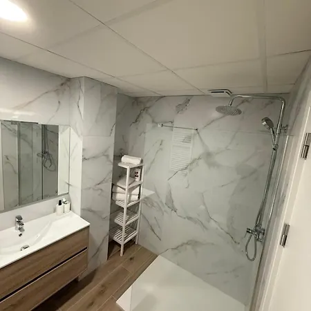 Apartament Casa Dolce Casa - Elegant 3br Near Metro & Beach,valencia Walencja