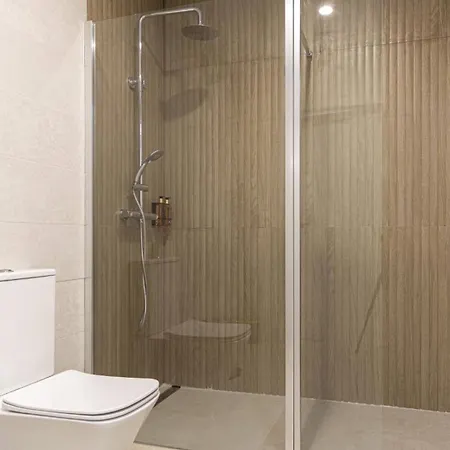 Osito Hub - L'explorador Andrés * Valence