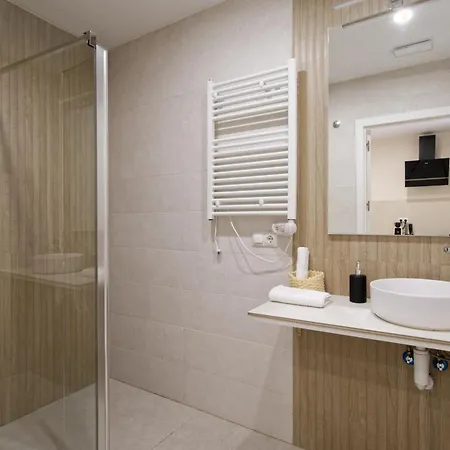 Osito Hub - L'explorador Andrés