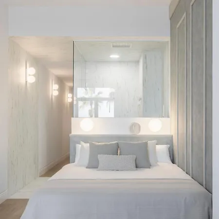 Designer Facing The Sea Apartman *