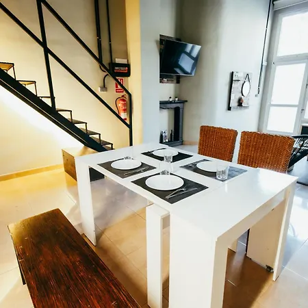 Apartment Apartment Ruzafa Roots, 12 Min To Centre, Smart Tv, Wine Valencia
