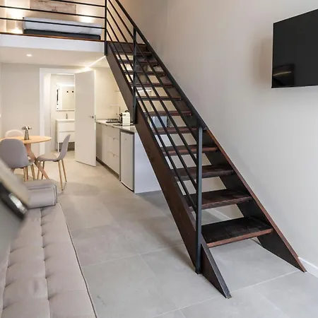 Aparthotel Vlc Host - Sumsi 4*