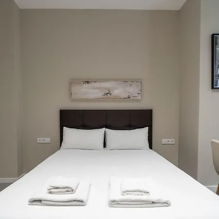 Aparthotel Vlc Host - Sumsi 4*