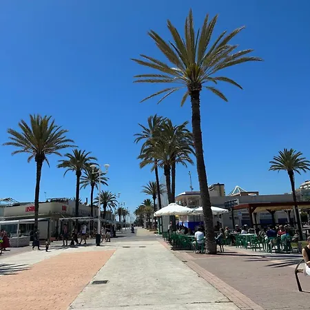 Casa Con Barbacoa En Urbanizacion Privada Villa