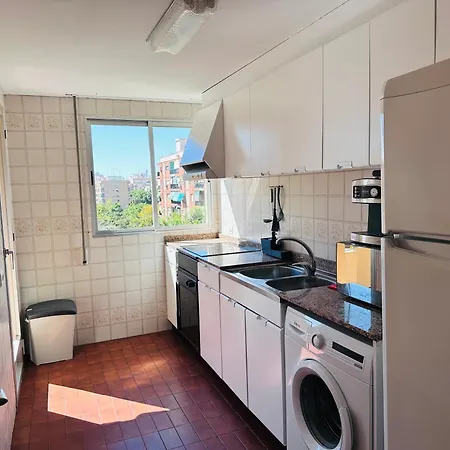 Cosy With Private Terrace Homestay