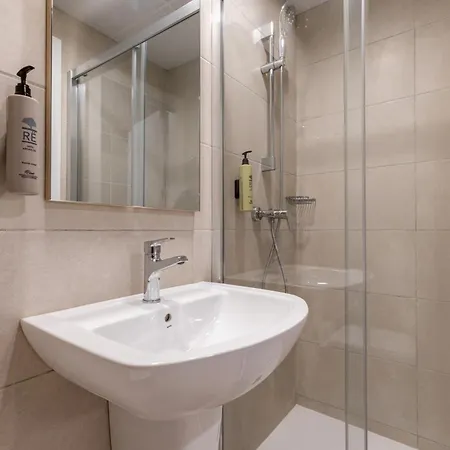 Apartahotel Nido Malvarrosa 3*