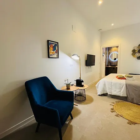 Appartement Con Entrada Independiente A Pocos Pasos De La Ciudad De Artes Y Ciencias Y El Oceanografic A Solo 1 Minuto Caminando Del Jardin Del Turia