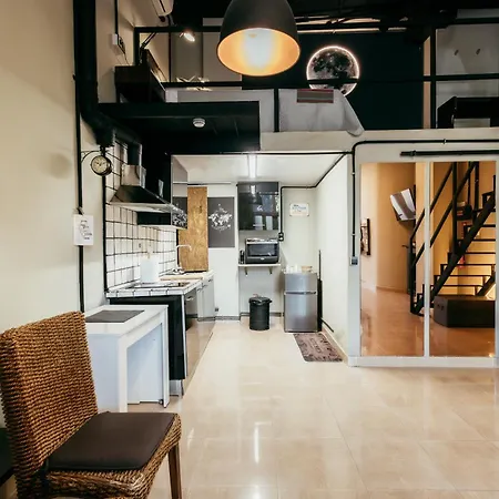 Ruzafa Roots, 12 Min To Centre, Smart Tv, Wine فالنسيا