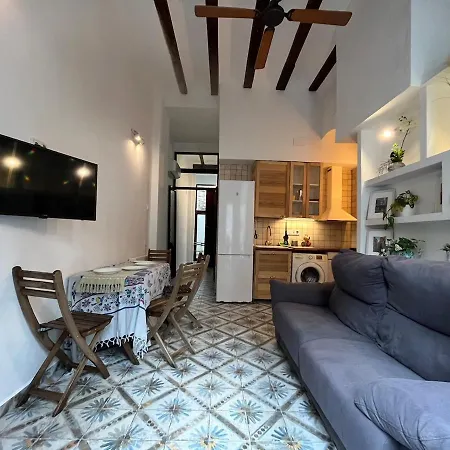 A Seafaring Refuge In The Heart Of Cabanyal Apartment Valencia