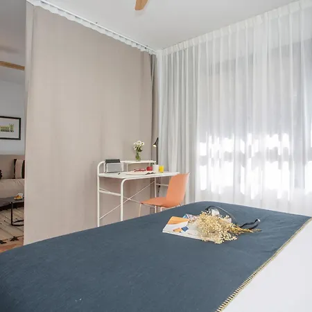 Apartment Singularstays Palau De La Musica Lofts *