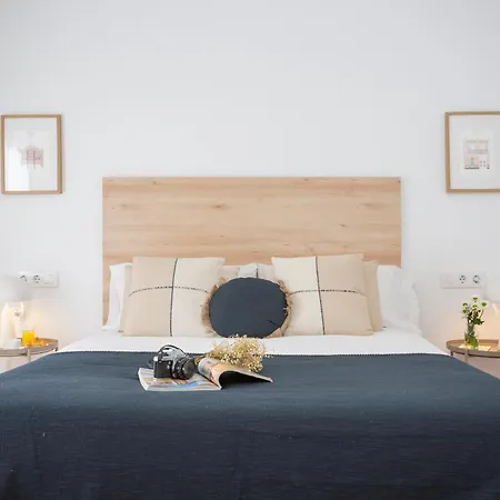 Apartment Singularstays Palau De La Musica Lofts *