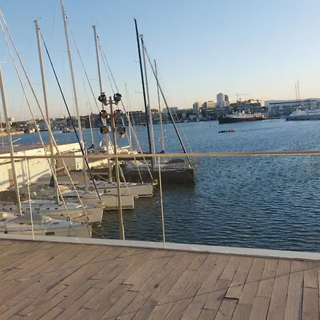 Hotel apartamentowy Lyesblb 4*