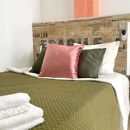 Appartement Own Courtyard And 10 Minutes From The By Bici Valencia
