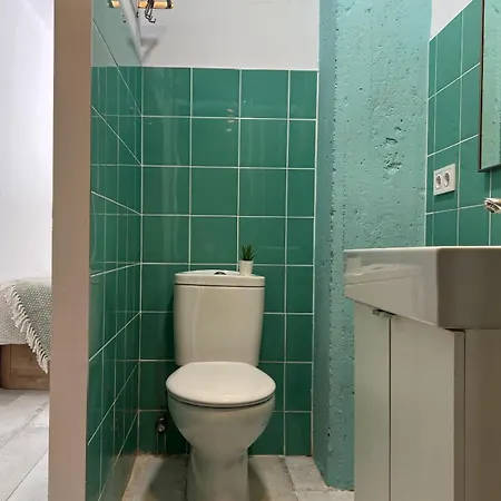 Own Courtyard And 10 Minutes From The By Bici
