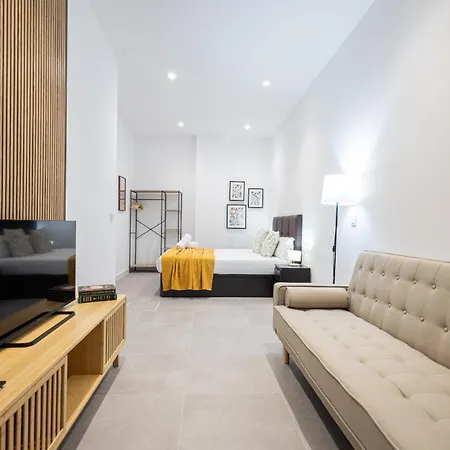 Florit Flats - The Monteolivete Apartment *