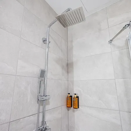Florit Flats - The Monteolivete Apartment Valencia