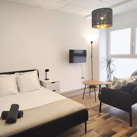En Capital B Estudio Tipo Loft Apartment *