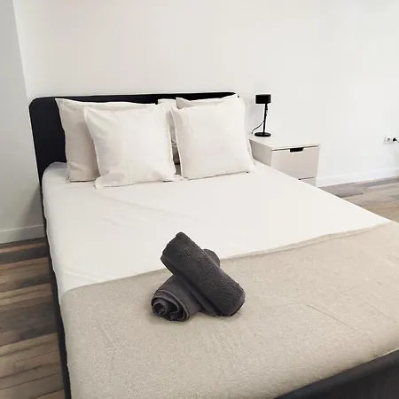 En Capital B Estudio Tipo Loft Apartment Valencia