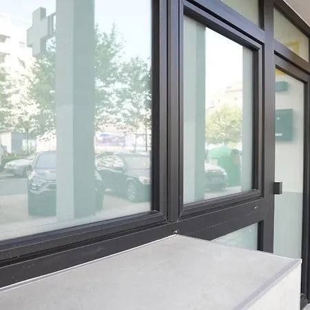 Premium & Centrico *