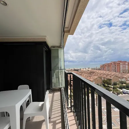 Con Vistas Al Mar, Piscina Y Pista De Paddle *