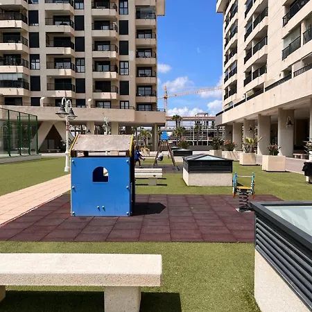 Con Vistas Al Mar, Piscina Y Pista De Paddle Apartment