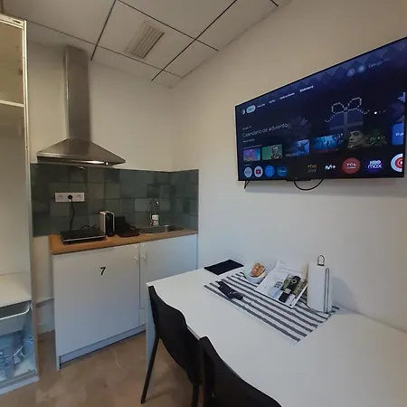 11 Nights Appartement