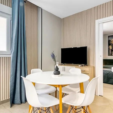 Scape Apartment