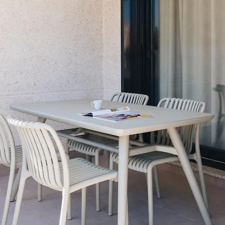Apartment White *
