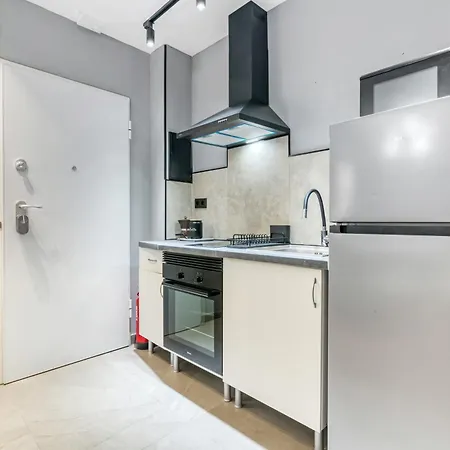 City Suites *