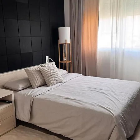 En Canet De Berenguer Playa - *