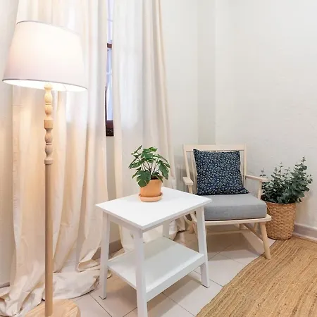 Apartment Hogar Tradicional Con Balcon Cerca De La Playa