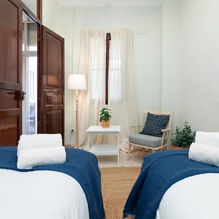 Hogar Tradicional Con Balcon Cerca De La Playa Apartment Valencia